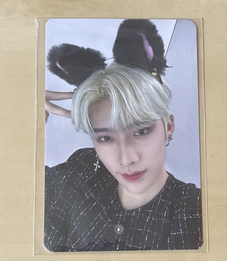 ZB1 YOUTH IN THE SHADE MAKESTAR CAT ver. OFFICIAL photocard