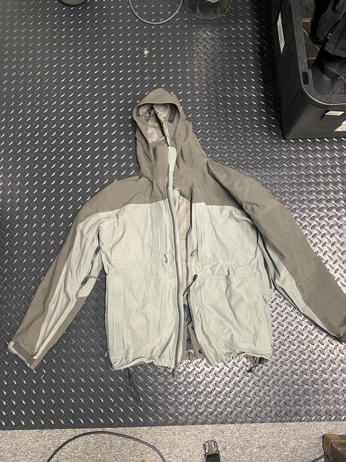 ARC'TERYX Giacca grigia Goretex Arcteryx sci snowboard guscio pioggia e vento