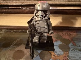 NEW Star Wars Captain Phasma Custom Lego Minifigure First Order AT-ST 75201