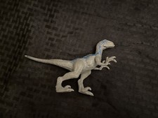 Mattel Jurassic World Dino Rivals Savage Strike Blue Velociraptor Figure