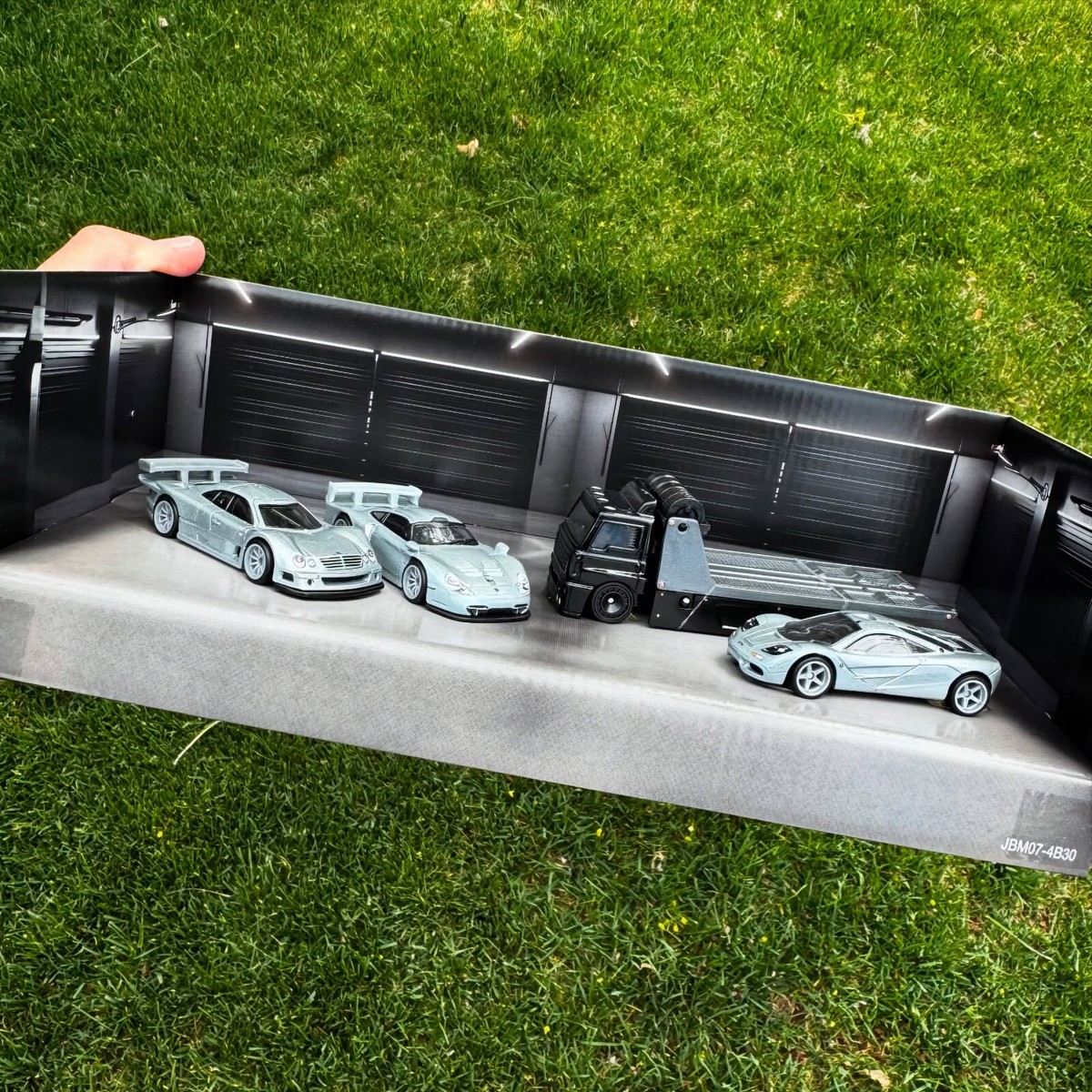 2025 HOT WHEELS PREMIUM BOX SET 90's SUPERCARS PORSCHE MERC