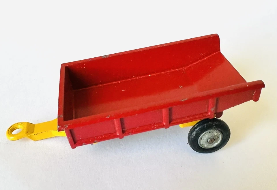 Remolque de heno Husky Models Farm Tipper #8 #58 Gt. Gran Bretaña (Propina 1:64) Foto 2 de 4