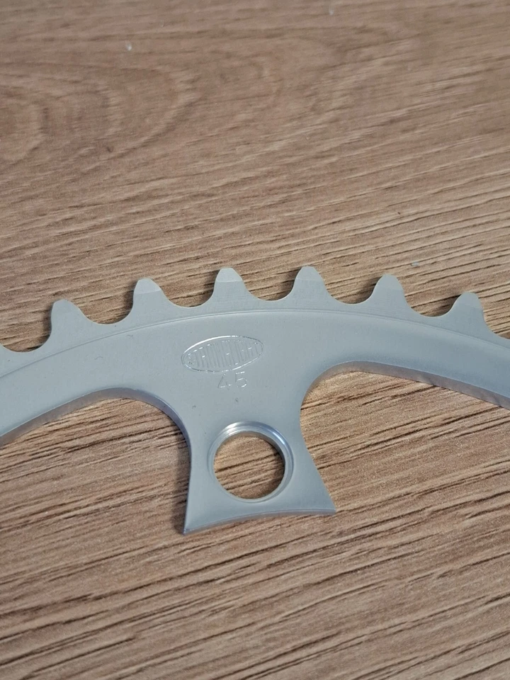Retro Bicycle Parts NOS Stronglight Chainring - 45T 122BCD 5-Arm - Image 3 of 4