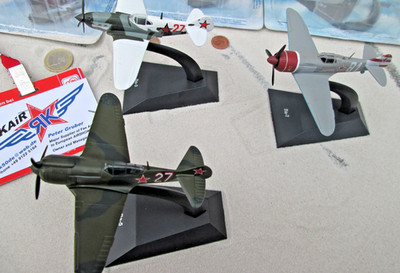 2er Set Lawotschkin La-5 +La-7 Jagdflugzeug / 1:100 / Yakair Russian Aircraft