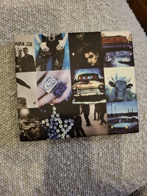 U2 Achtung Baby CD 2 Discs B-Sides And Bonus Tracks - image 1 of 4