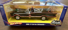 Hot Wheels 1:18 1966 TV Series Batmobile Batman Mattel L2090 NIB