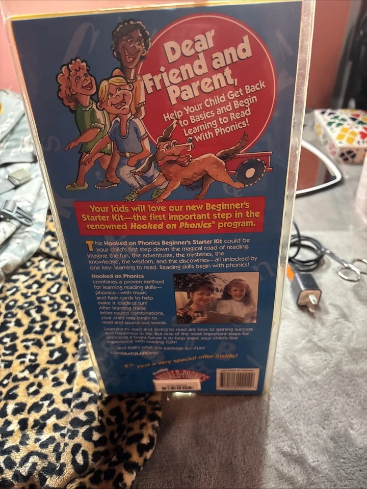 Hooked On Phonics Beginners Starter Kit Workbook Flash Cards Cassette Vintage - Image 2 of 3