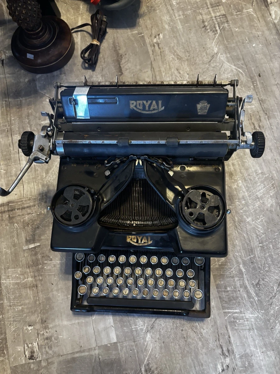  10 ロイヤルタイプライター バイオハザード ミザリー 1 h38A ROYAL 10 Typewriter 1920 Tested Working Biohazard Misery Vintage