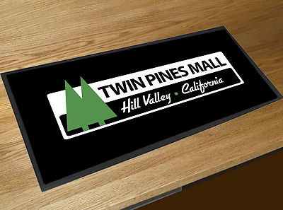 Zurück in die Zukunft Twin Pines Mall Hill Valley Bar Runner