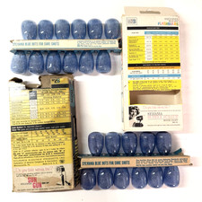 Vintage Sylvania M2B Blue Dot Flashbulbs, Lot Of 2 with Totl of 23 Blue Bulbs
