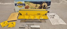 NOS LTD Athearn HO Scale Chicago North Western 55' Center-Flow Hopper Kit 490058