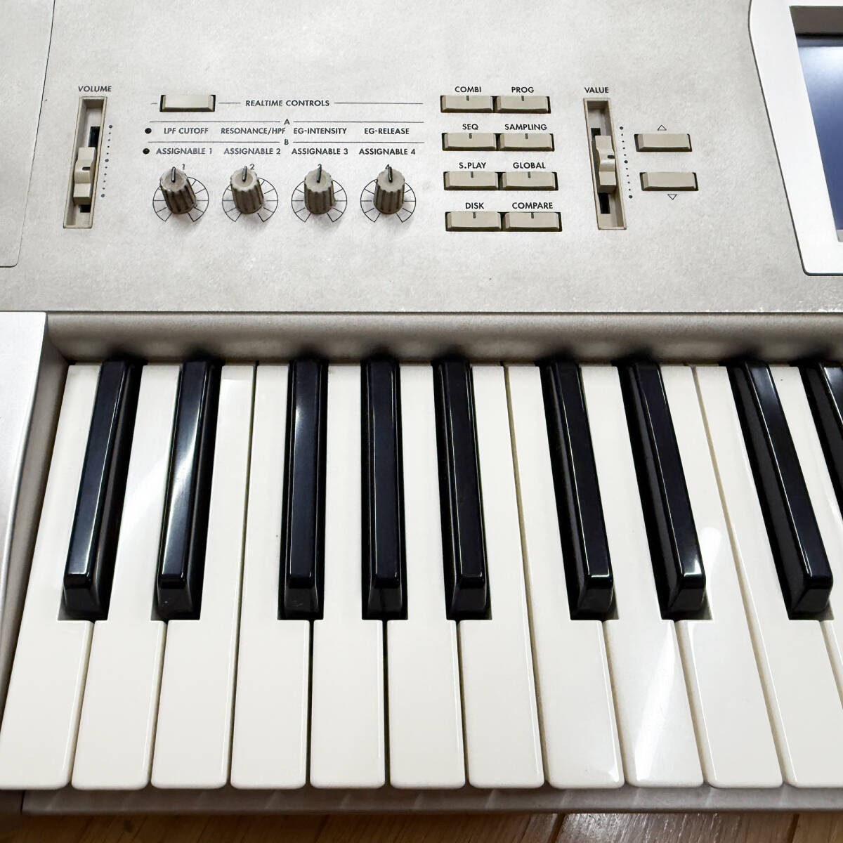 KORG TRITON STUDIO V2 Synthesizer | eBay