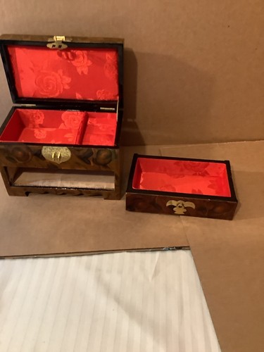 Boîte à bijoux chinoise . Joli art miniature derrière verre très bien fait propre - Photo 9 sur 12