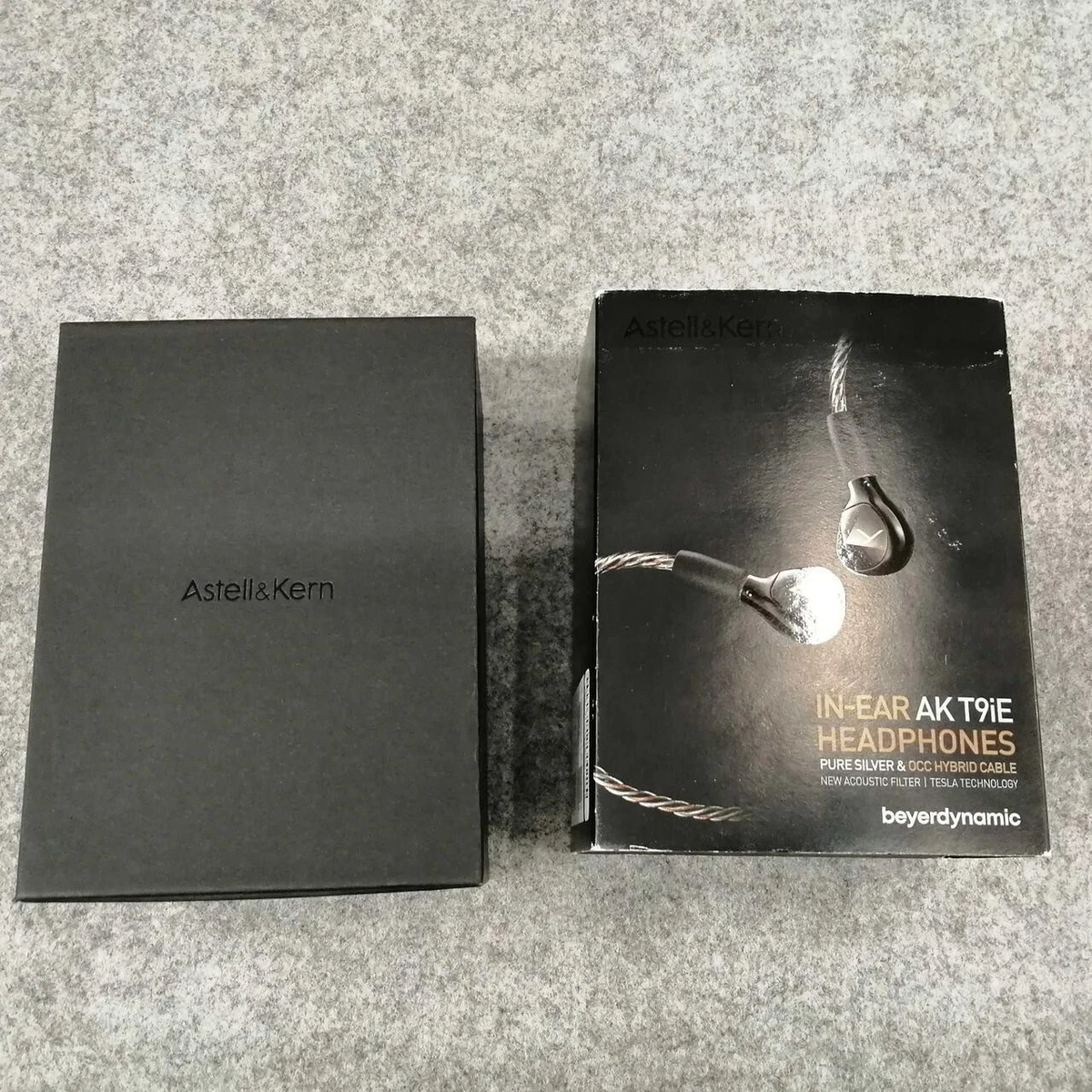 Astell & Kern AK T9IE beyerdy-IEM Headphones / Partnered with Beyerdynamic/used