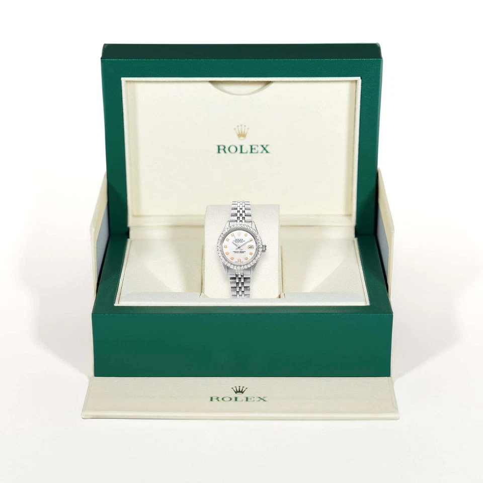 Reloj Rolex Datejust 26 mm personalizado banda Jubilee bisel de diamantes esfera blanca perla Foto 4 de 4
