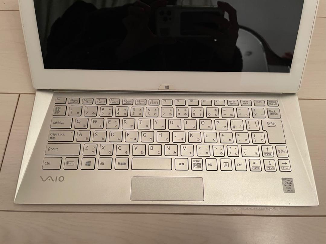 VAIO Duo 13 SVD13219CJW 13.3インチ CPU：Core i5 4200U 1.6GHz/2コア 