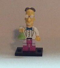 Lego Simpsons Minifigure Series 2 Professor John Frink, Rtired from 2014