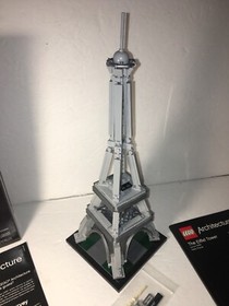 LEGO Architecture The Eiffel Tower 21019 Paris La Tour Eiffel RARE RETIRED