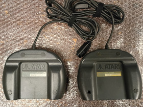 Atari Jaguar Bundle: Recapped + 12 Games + 2 Controllers + A/V & Power Supply