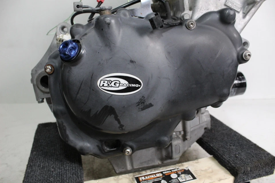 Honda CBR900RR 2000 motor OEM Foto 2 de 4