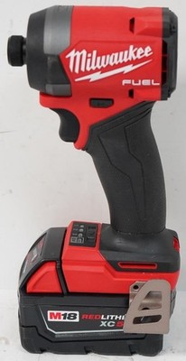Milwaukee 2953-20 M18 Fuel 18V 1/4'' HEX Impact Driver w/XC 5.0 Battery