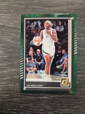 2025 Donruss WNBA Jackie Young Green Glitter #60 Las Vegas Aces