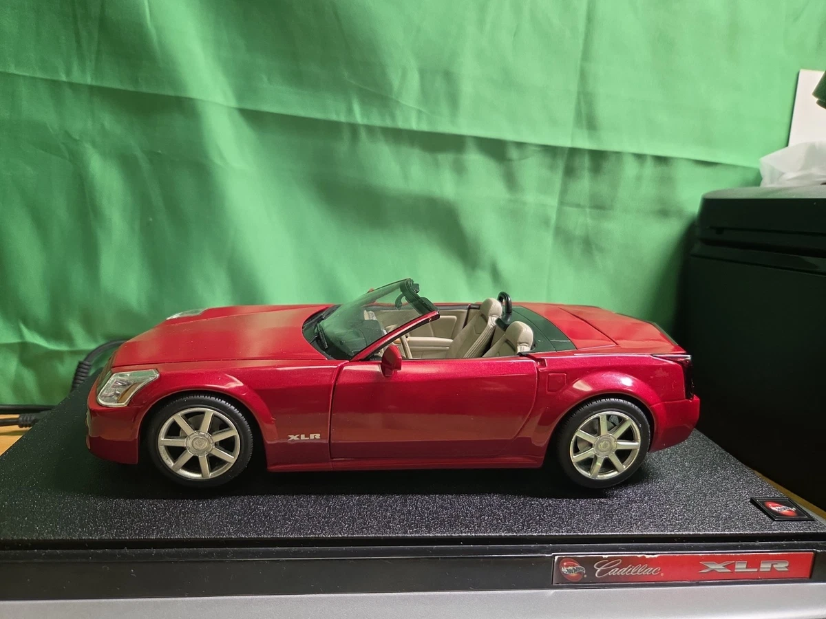 Hot Wheels Cadillac 1:18 Scale Diecast Cars, Trucks & Vans for
