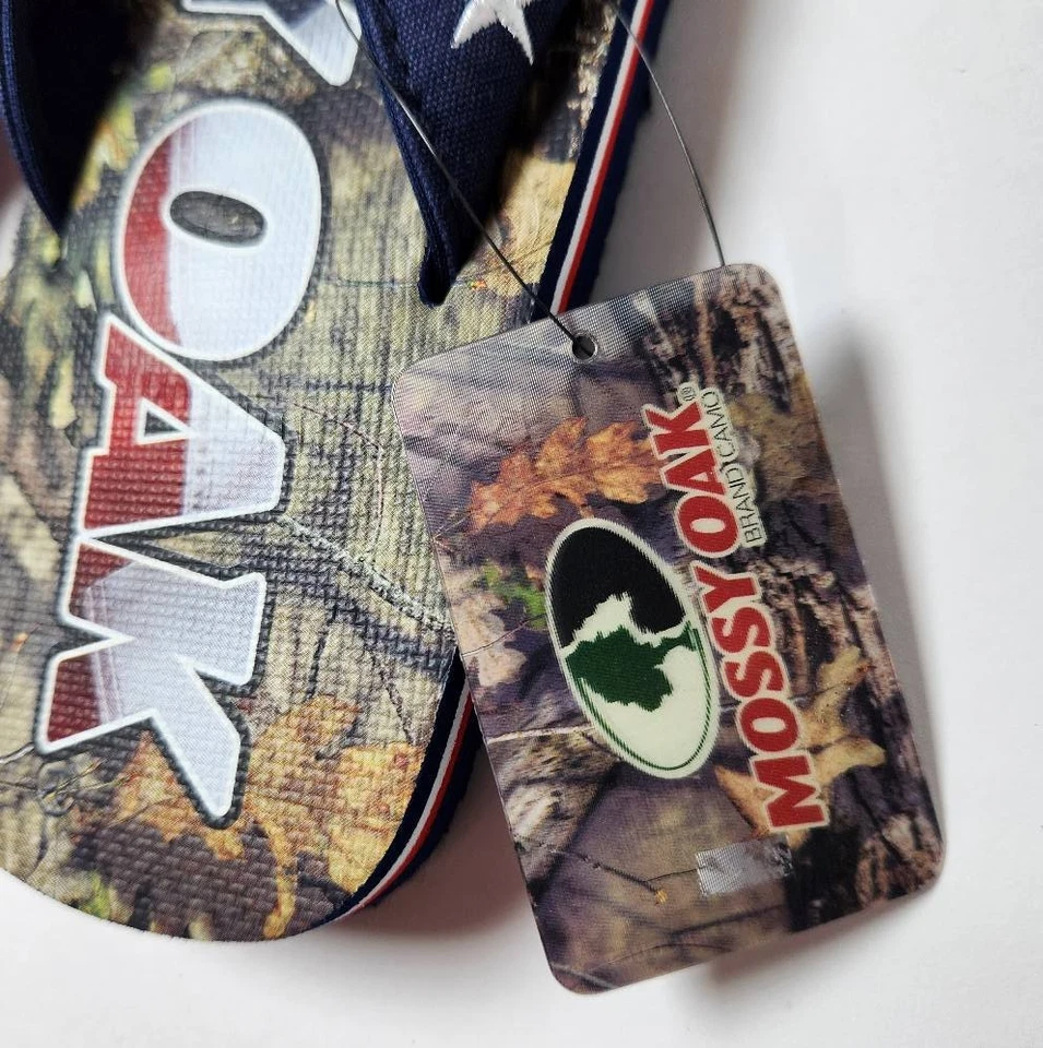 Mossy Oak Men’s Americana Camo Flip Flops Size S (7/8) Stars Stripes Sandals NWT - Image 2 of 4