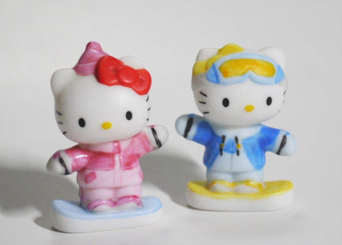Vintage Hello Kitty Pottery Small Figure 2003 Sanrio Snowboarding