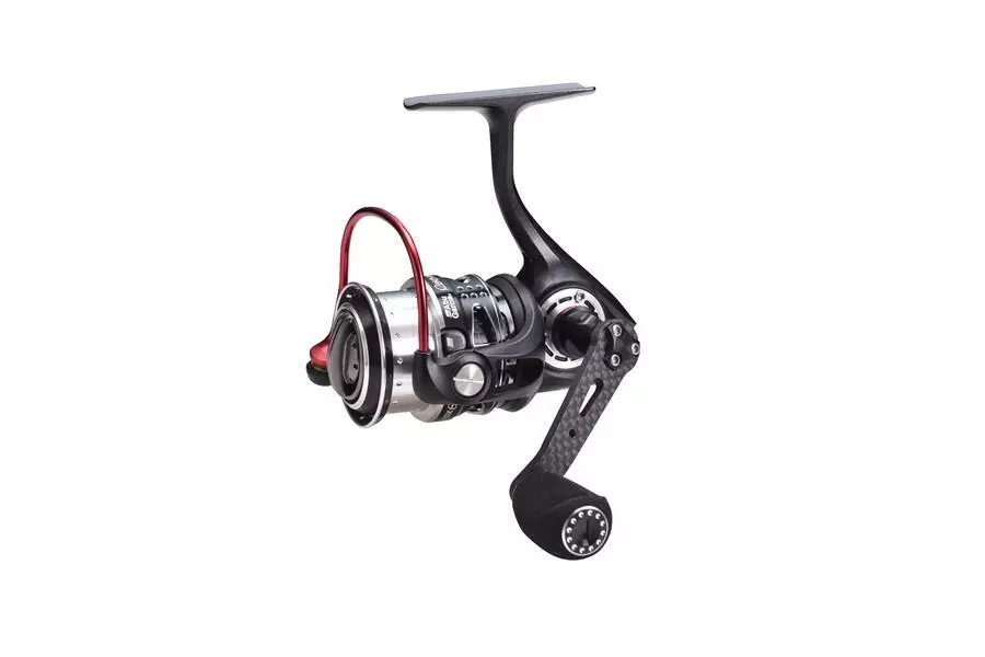 * Abu Garcia Revo MGX THETA 2000SH Spinning Reel