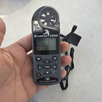  Kestrel 4000 nv Pocket Weather Tracker  