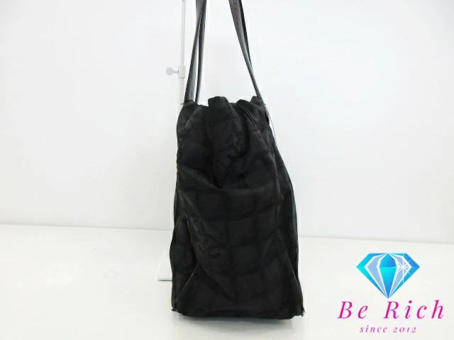 CHANEL Travel Line Black Nylon Leather Tote MM Shoulder Bag A15991