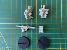 Warhammer 40K Astra Militarum Steel Legion Rocket Launcher Metal Rare Used