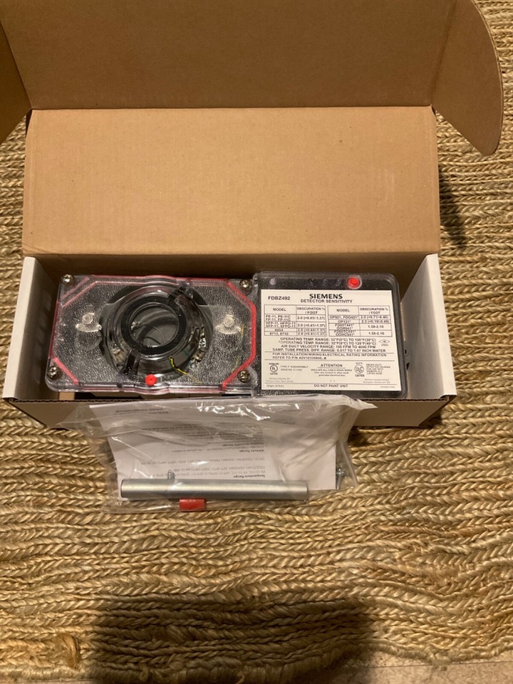 Siemens FDBZ492 S54319-B22-A1 – Alloggiamento Per Rivelatore Di Fumo Da Condotto, Nuovo E Originale