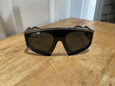 Burberry Brooke B-4353 3001/87 Sunglasses Women display picture 2