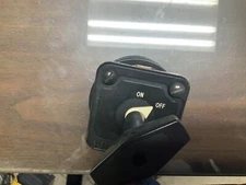 Electroswitch 24202B Rotary Switch, Series 24, 600 Vac - USED