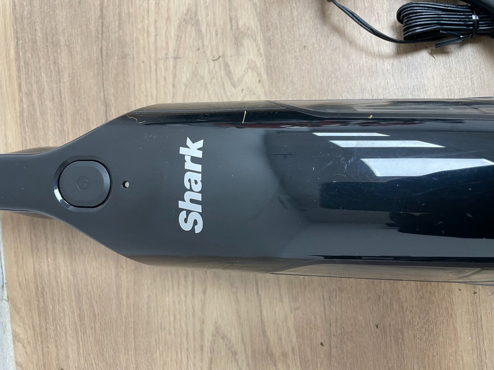 Shark Cordless Handheld Vacuum Cleaner Black (CH950UKT) eBay