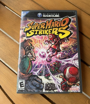 Nintendo Super Mario Strikers (GameCube) w/ Case & Manual E NTSC-U/C