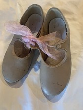 Tan Little Girl 10.5 Tap Shoes Award Brand