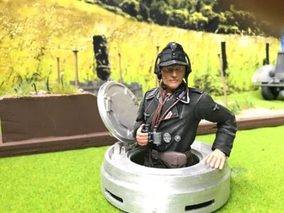 ASIATAM Kommandant, Figur für Panzer 1:16 ( KD-4) unbemalt