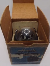 VINTAGE AIRGUIDE NO 88B MARINE BOAT COMPASS W/MOUNTING BRACKET ROSELAND NJ