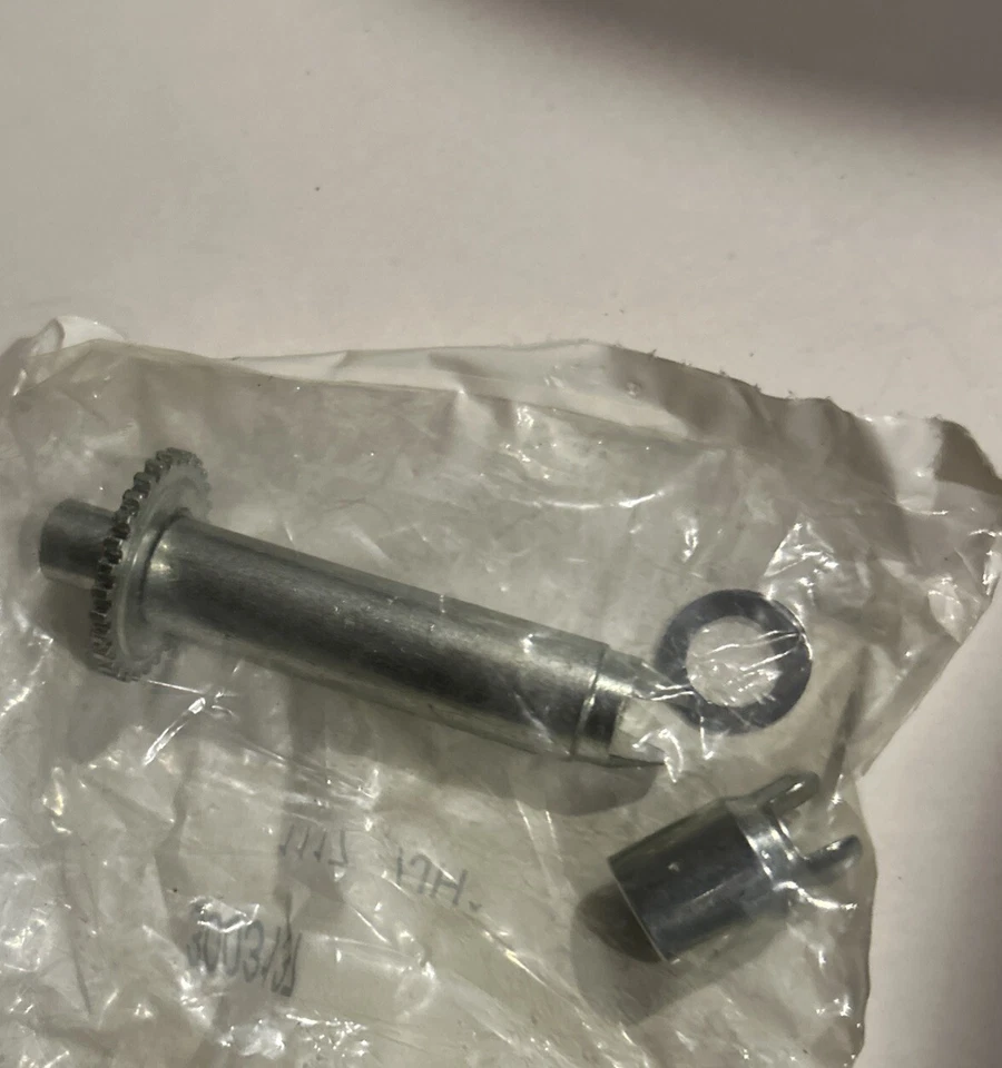 Tornillo de ajuste de freno de tambor Carlson H1531 HW1531 caja sucia nuevo estante antiguo stock Foto 4 de 4