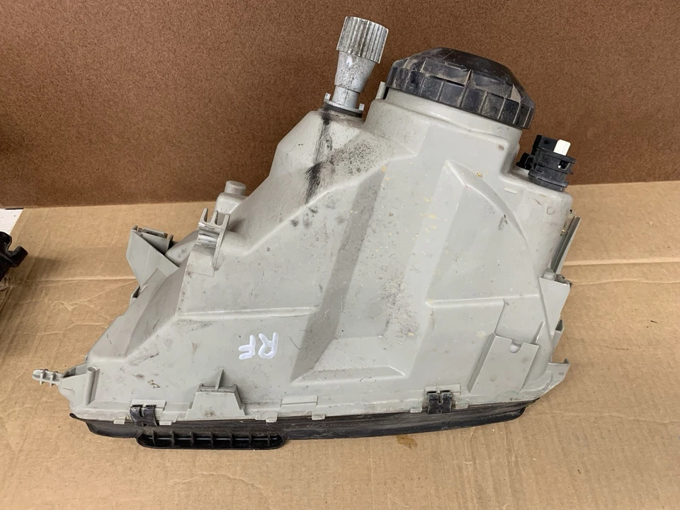 99 00 01 02 Saab 9-3 Right hand Passenger side Headlight headlamp assembly Foto 4 de 4