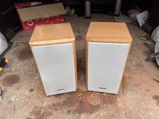 Sony SS-CMD373 bookshelf speakers.