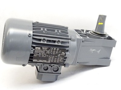 Lenze Getriebemotor G50AB045MVBR2C00 i 5.411 1405r/min 0.55kW / Neu