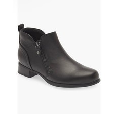 Munro Neko Zip Bootie Womens 8N Black Suede Ankle Boots M603286 USA Made