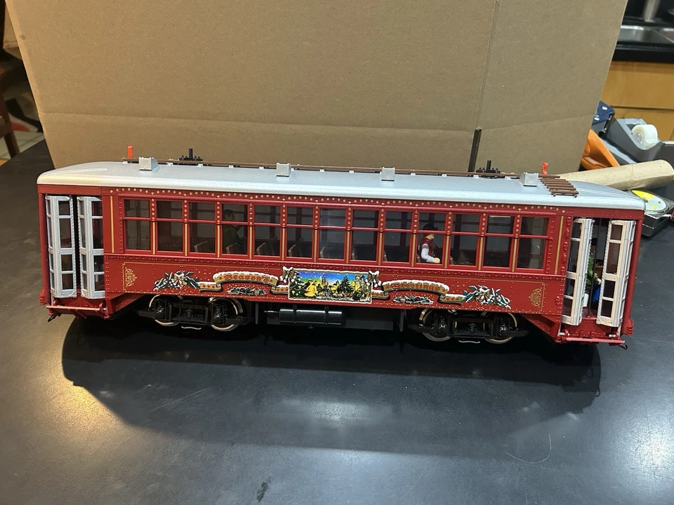 LGB 22382, New Orleans Christmas Street Car, Sound, Lights, MTS, G Scale, Rare - Image 4 of 4
