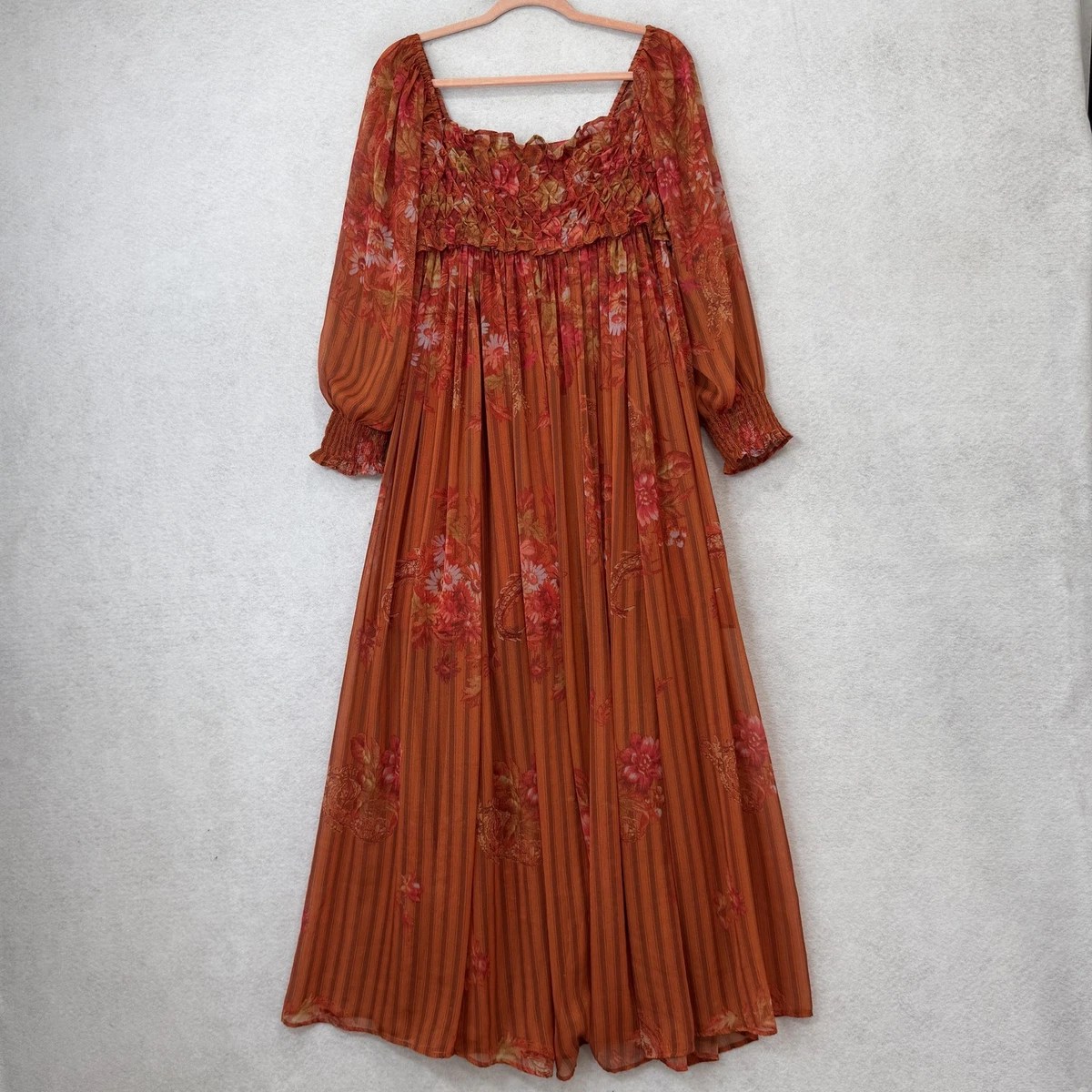 brown or cream dress & Stripe Low-Waist Halter Maxi Best-Seller-202602 Maya Deluxe | Dresses May be worn with Color:Gold Foil