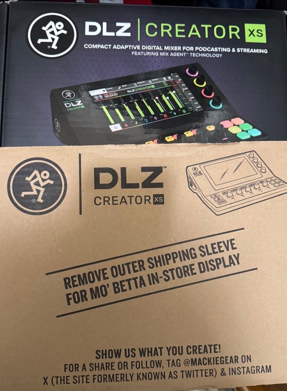 Mackie DLZ Creator XS Compact Adaptive Digital Mixer for Podcasting & Streaming