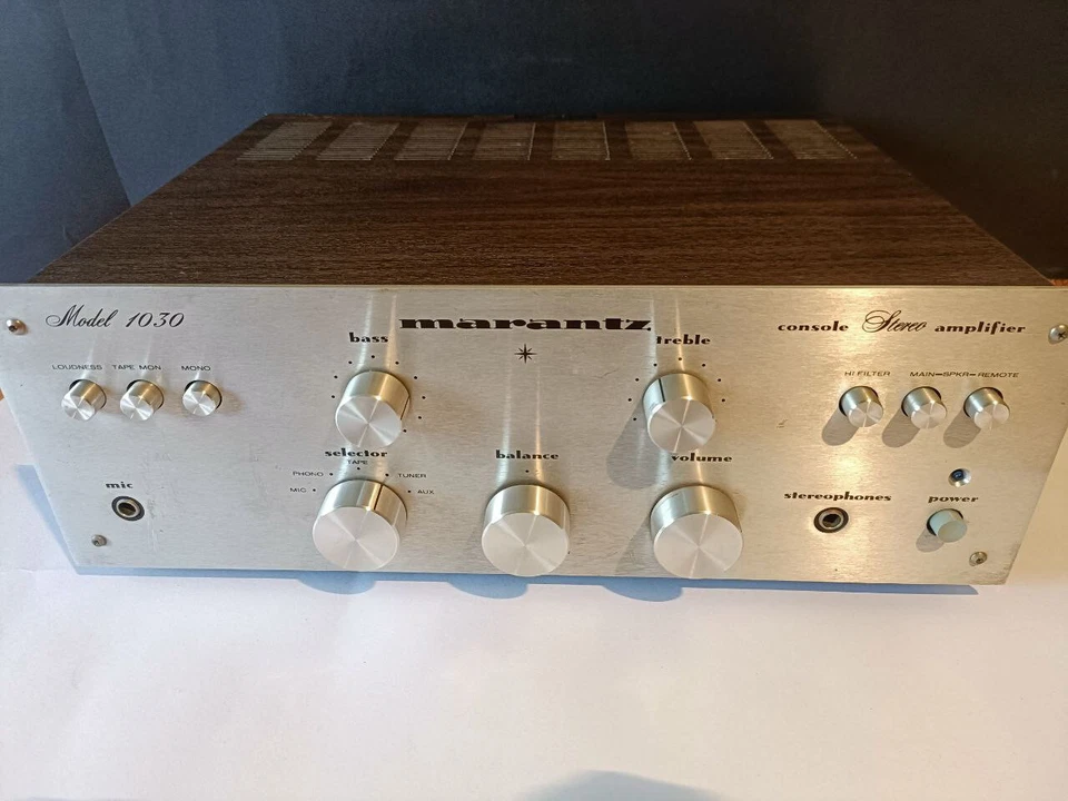 Amplificador marantz modelo 1030 Funcionando y en perfecto estado de 1973 - Imagen 2 de 4